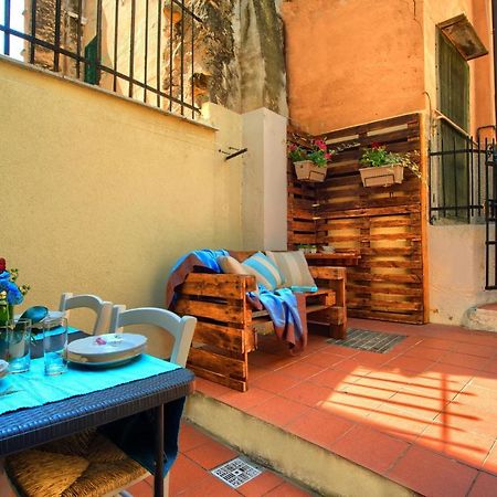 Villa Casa A 2 Passi Dal Mare Con Patio Privato Imperia Exterior foto