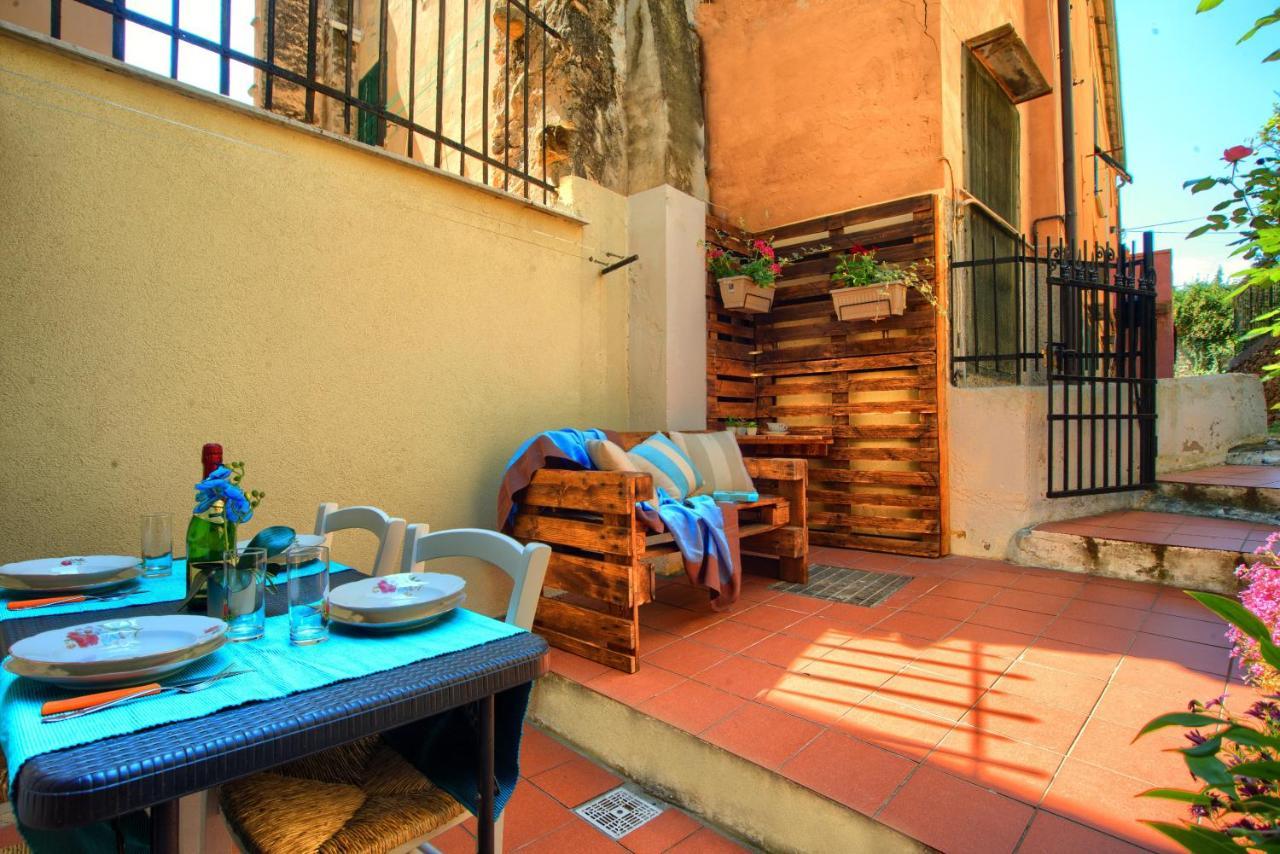 Villa Casa A 2 Passi Dal Mare Con Patio Privato Imperia Exterior foto